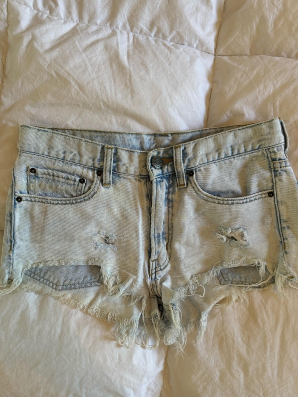 Urban Outfitters BDG Distressed Light Wash Denim Women's Shorts